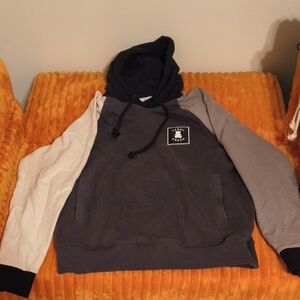 Teddy Fresh Tri-Tone Pullover Hoodie in Black, Gray & Cream